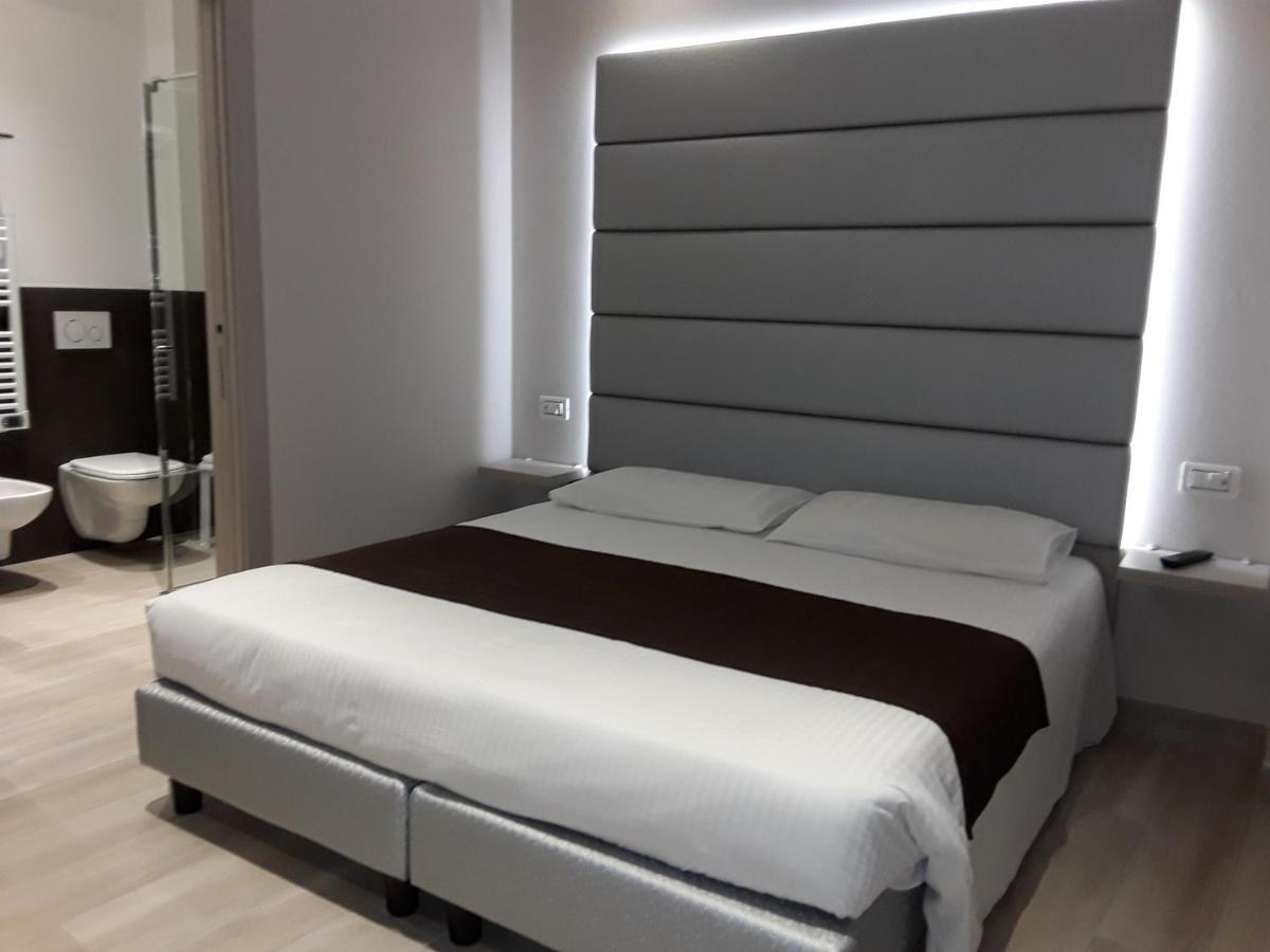 Hotel Danieli La Castellana Di Garda